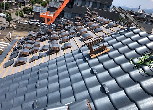 瓦屋根工事